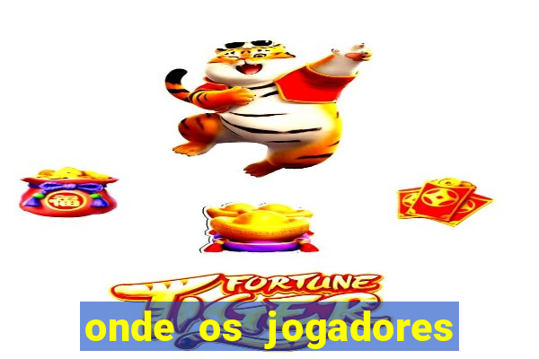 onde os jogadores do corinthians moram