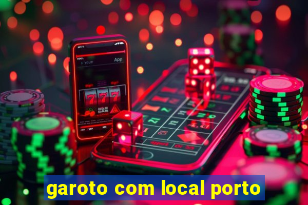 garoto com local porto